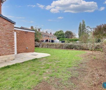 2 bedroom terraced house to rent - Photo 2