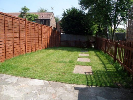 2 bedroom house to rent - Photo 1