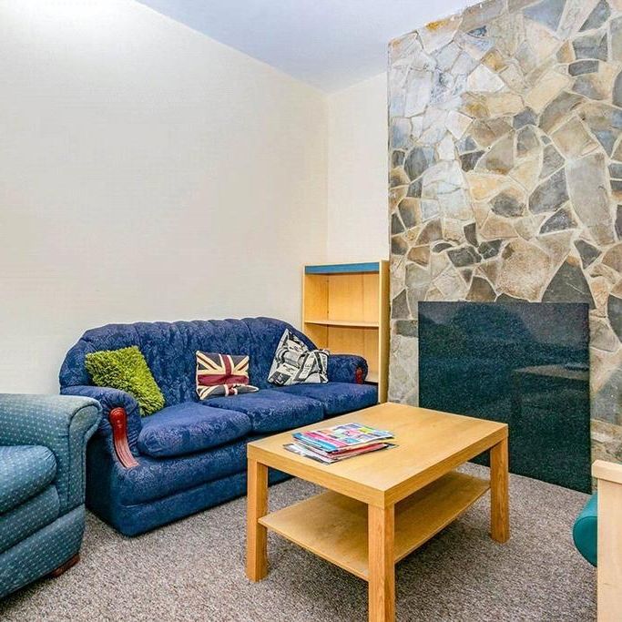 4 bedroom house to rent - Photo 1