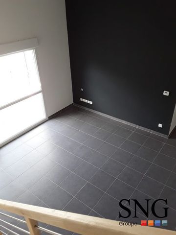 T4 AVEC TERRASSE ET PARKING DOUBLE - Photo 5