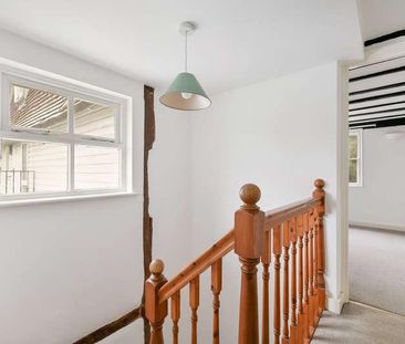 High Street, Godstone, RH9 - Photo 5