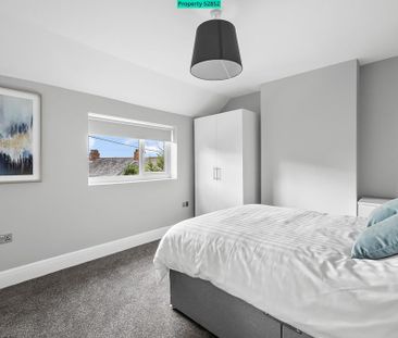 3 bedroom terraced house to rent - Photo 4