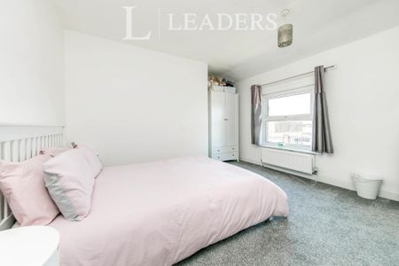 1 bedroom house to rent Barrack Street, Colchester, CO1 - Photo 3