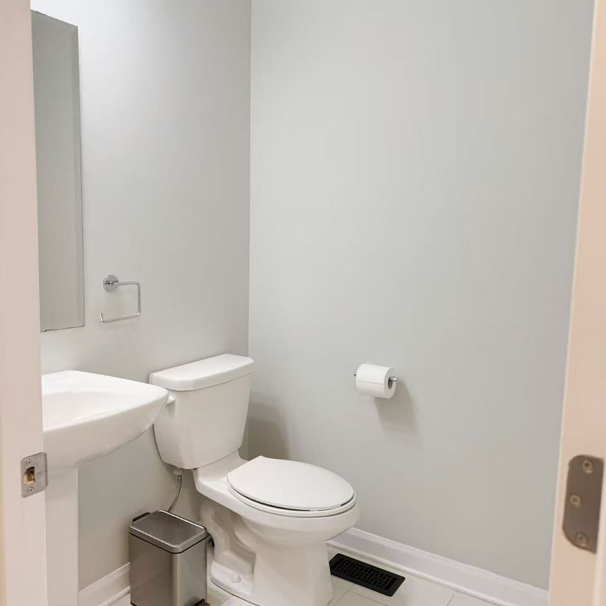 For Lease - 99 Natare Place, Kanata, Ontario - Photo 1