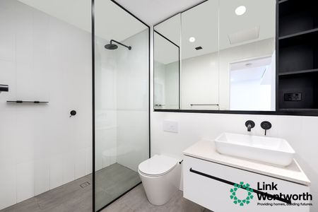 104/2 Malthouse Way, SUMMER HILL NSW 2130 - Photo 5