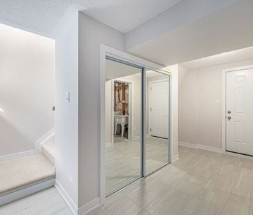 For Lease - 364 Appalachian Circle, Barrhaven, Ontario - Photo 2