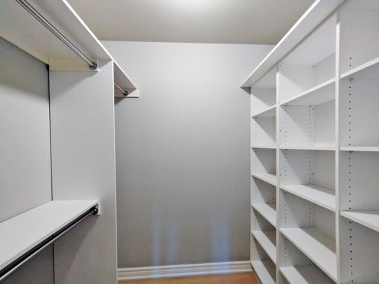 For Lease - 20 Scenic Mill Way, Toronto, Ontario - Photo 1