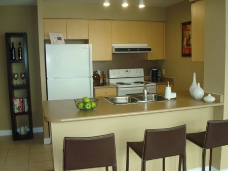 For Lease - 5191 Dundas Street Unit# 1703, Toronto, Ontario - Photo 5