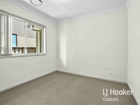 Large Family Home - Photo 4