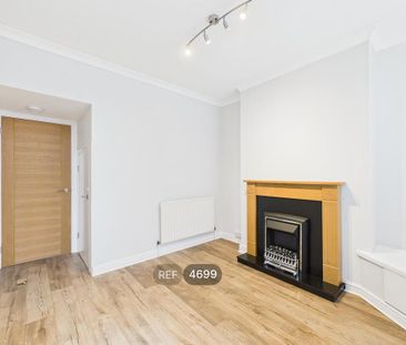 2 bedroom terraced house to rent - Photo 3