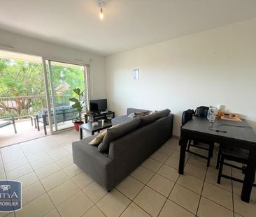 Location Appartement 2 pièces 42m² LES ANGLES 30133 - Photo 3