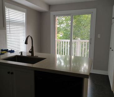 For Lease - 2400 Munn's Avenue Unit# D, Oakville, Ontario - Photo 6