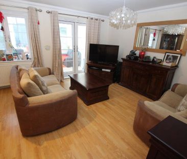 3 bedroom link detached house to rent - Photo 1