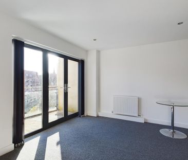 Studio to rent - Photo 3