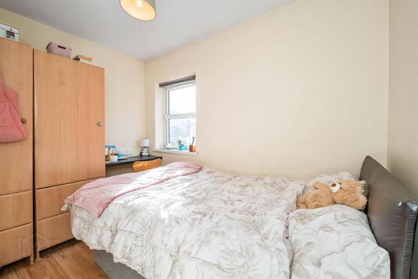 Great Apartment, 2B Rugby Avenue, Queens Quarter, Belfast, BT7 1RG - Photo 1