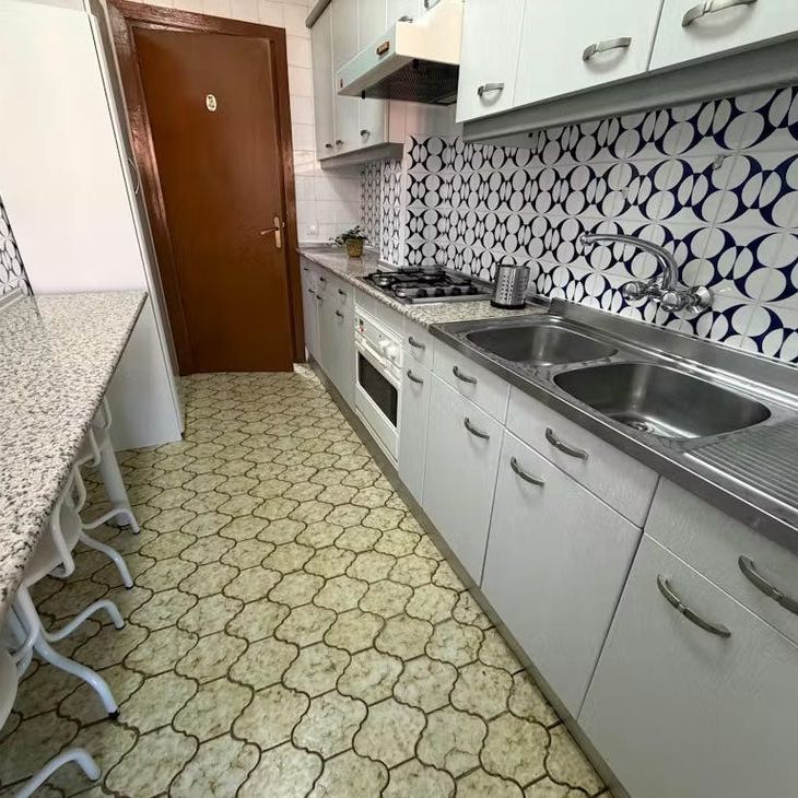 Calle de la Codorniz, Madrid, Community of Madrid 28047 - Photo 1