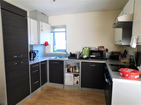 1 bedroom flat to rent - Photo 3