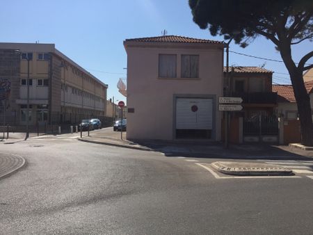 Location Appartement et Garage - Photo 2