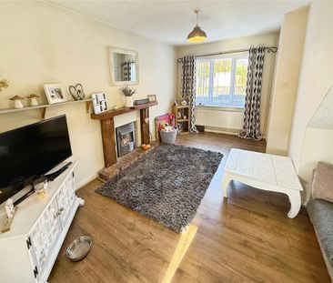 2 bedroom semi-detached house to rent - Photo 2