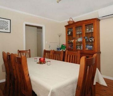 381 Hume St Kearneys Spring - Photo 2