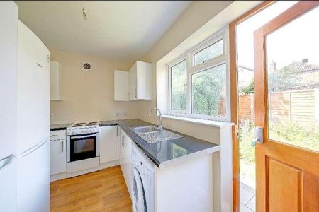 Canbury Park Road, KT2 - Photo 3