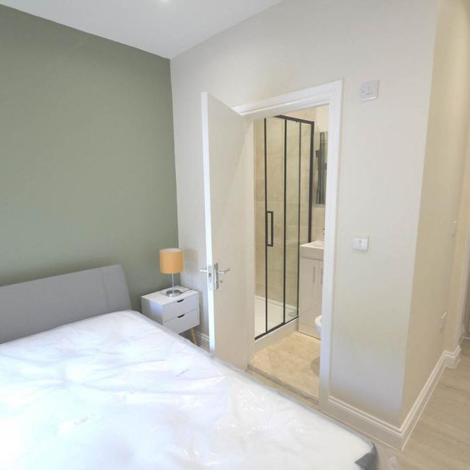 7 bedroom terraced house to rent - Photo 1