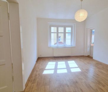 Pronájem bytu 2+1 60 m² - Фото 1