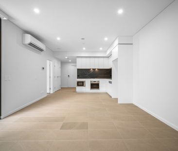 MODERN 1 BED SITUATED IN A DESIGNER COMPLEX WITH TOP FACILITIES - Photo 6