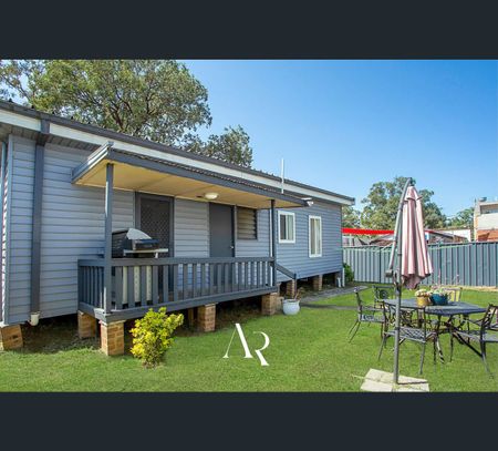 248 Henry Lawson Drive, Georges Hall, NSW 2198 - Photo 5