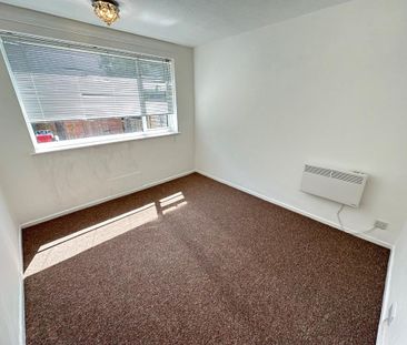 1 bedroom ground floor maisonette to rent - Photo 2