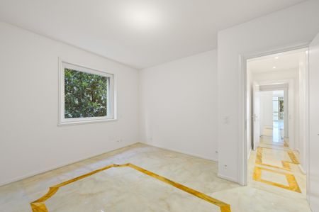 PIACEVOLE 7.5 LOCALI IN CENTRO CON VISTA LAGO - Foto 4