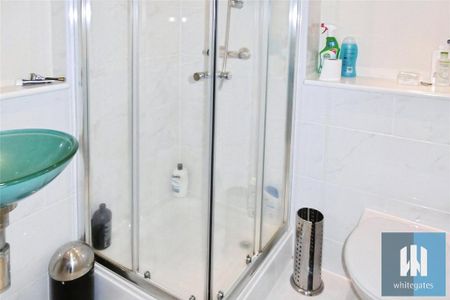 2 bedroom apartment to rent - Photo 4