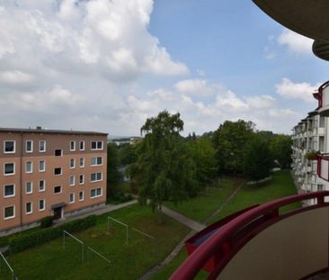 Gemütliche 3-Raum-Wohnung mit Tageslichtbad - Photo 2