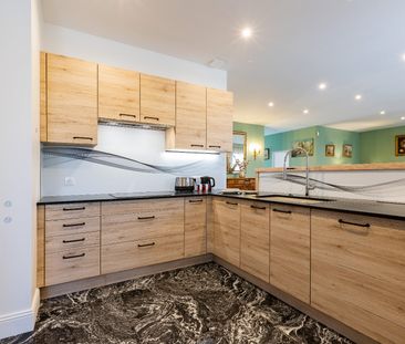 Location Appartement 4 pièces 127m² FRONTIGNAN 34110 - Photo 5