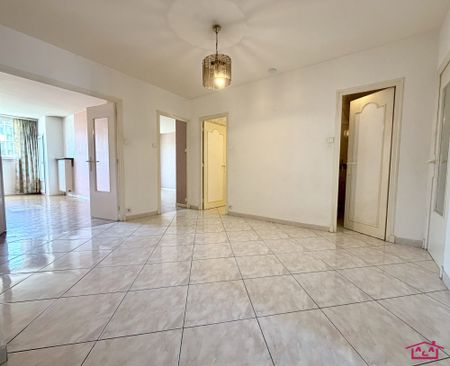 Location Appartement 3 pièces 90m² GRENOBLE 38100 - Photo 3