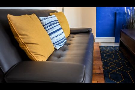 4 Bed Semi-Detached House, Richmond Hill, LU2 - Photo 4