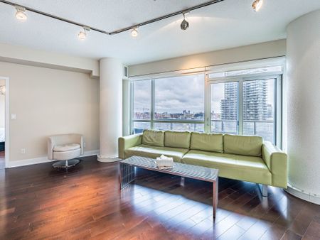 For Lease - 352 Front Street Unit# 1915, Toronto, Ontario - Photo 3