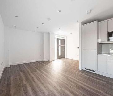 Colindale Gardens, Colindale, NW9 - Photo 1