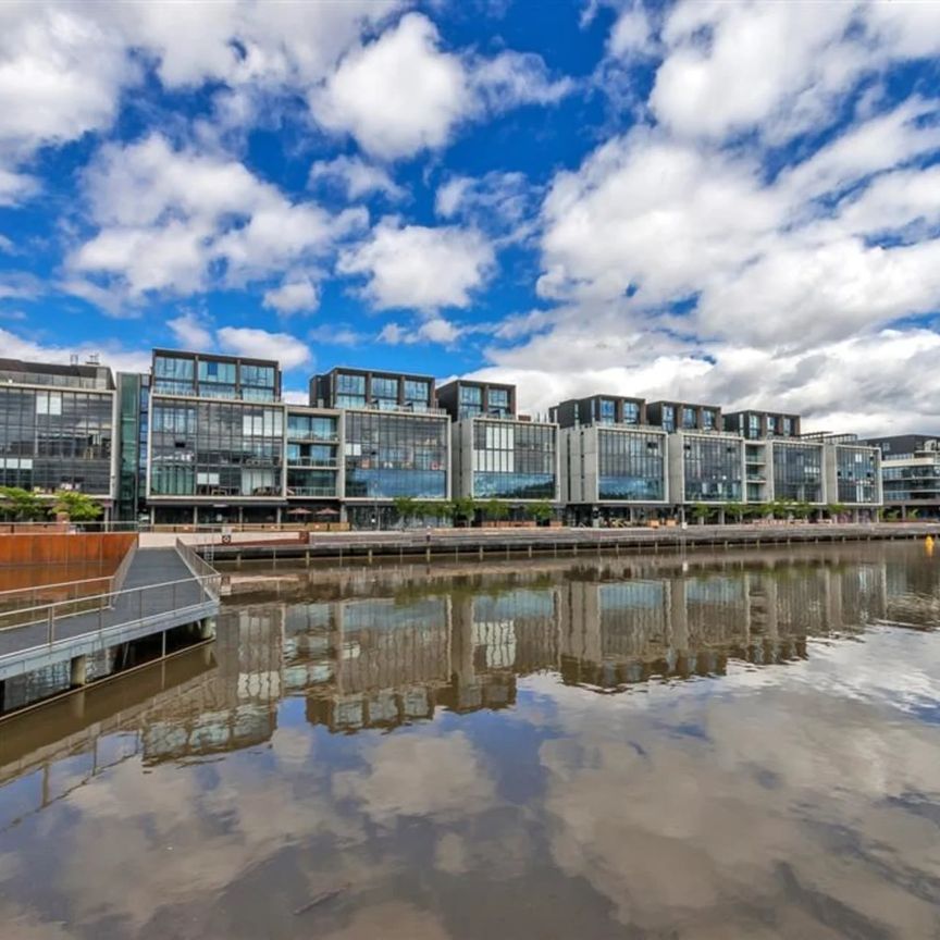 123/45 Eastlake Parade, Kingston - Photo 1