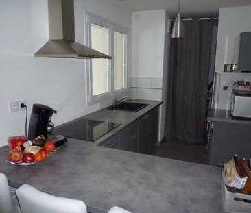 T2 récent Seynod avec garage - Photo 4