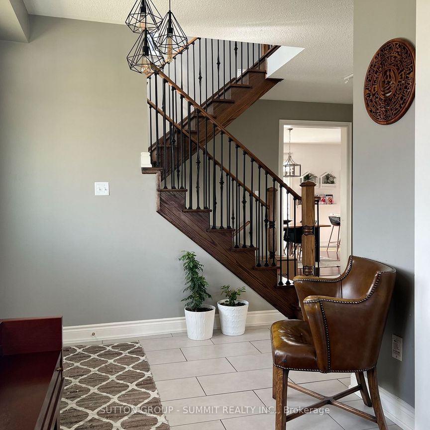 For Lease - 5456 Oscar Peterson Boulevard, Mississauga, Ontario - Photo 1