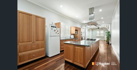 Modern Comfort Meets Character in Stockton - Photo 5