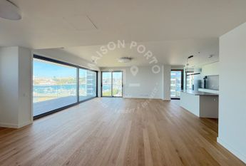Apartamento T3 em Porto