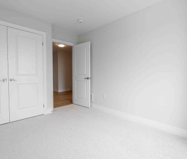 For Lease - 2184 Postmaster Drive Unit# 19, Oakville, Ontario - Photo 4