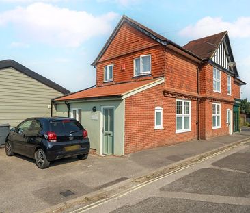 Headley Road Grayshott, Hindhead - 1 bedroomProperty for lettings -... - Photo 1