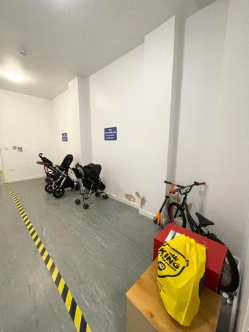 1 bedroom flat to rent - Photo 2