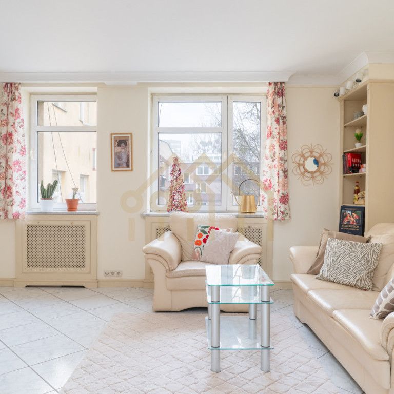 Warszawa, Śródmieście, Warszawa, Śródmieście, Senatorska - Фото 1