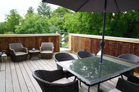 studio to rent East Grinstead - Photo 3