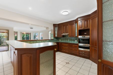 Superb Position close to Lake Eden & North Lakes Town Centre! Large Stylish Home is a must to inspect! - Photo 4