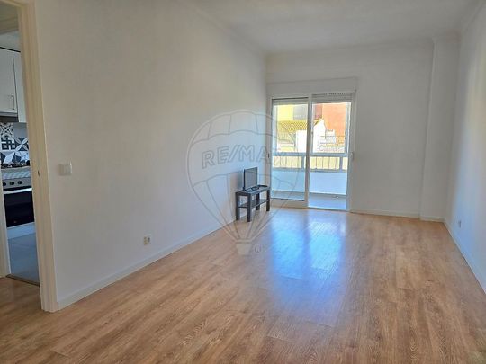 Apartamento T2 em Lisboa - Foto 1